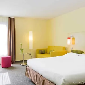 Ibis Styles Centre Port Hotell